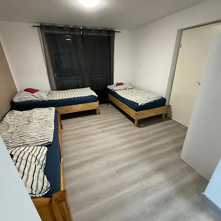 Alwi Apartment